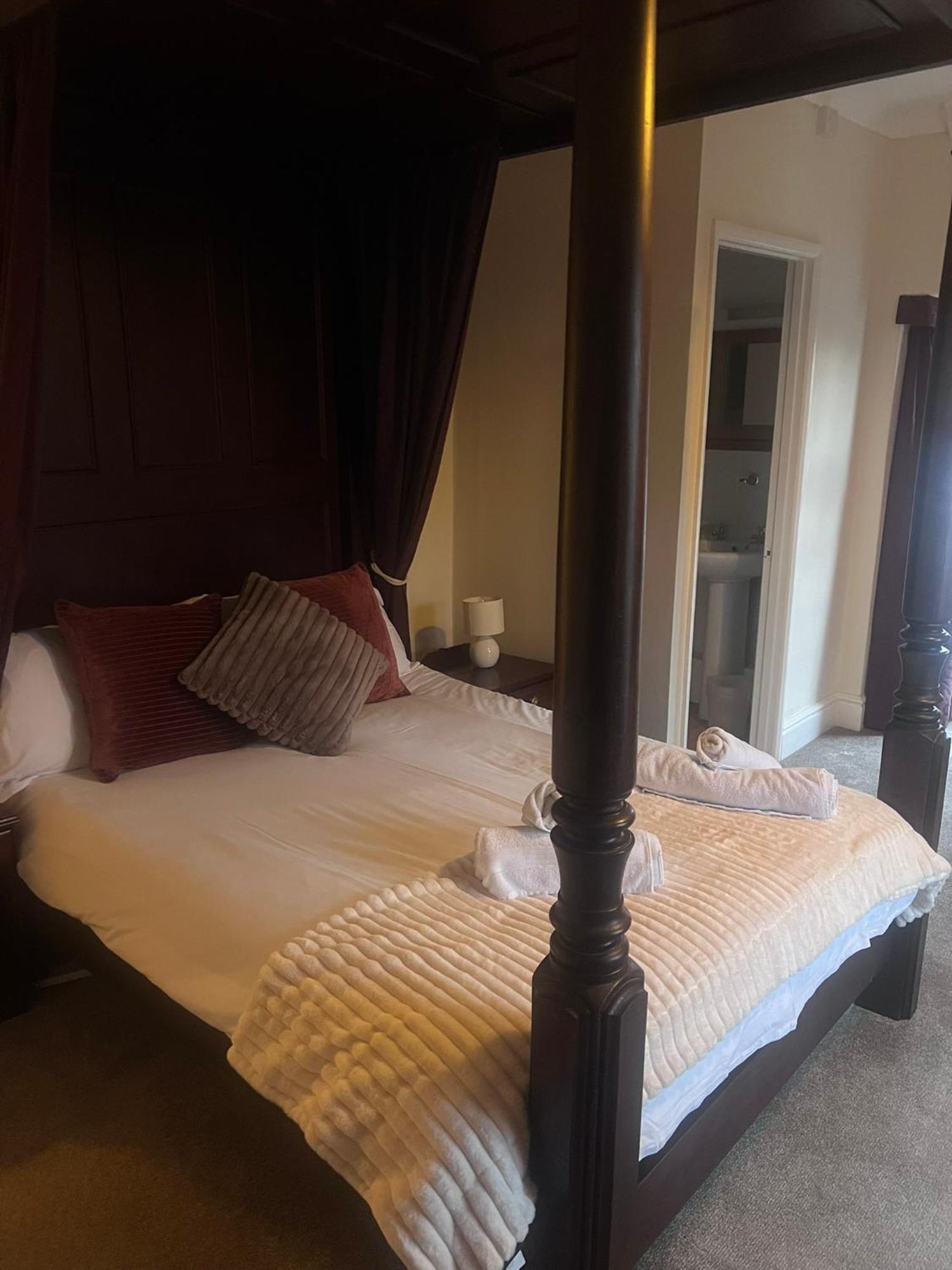 The Crown Hotel Lynton Esterno foto