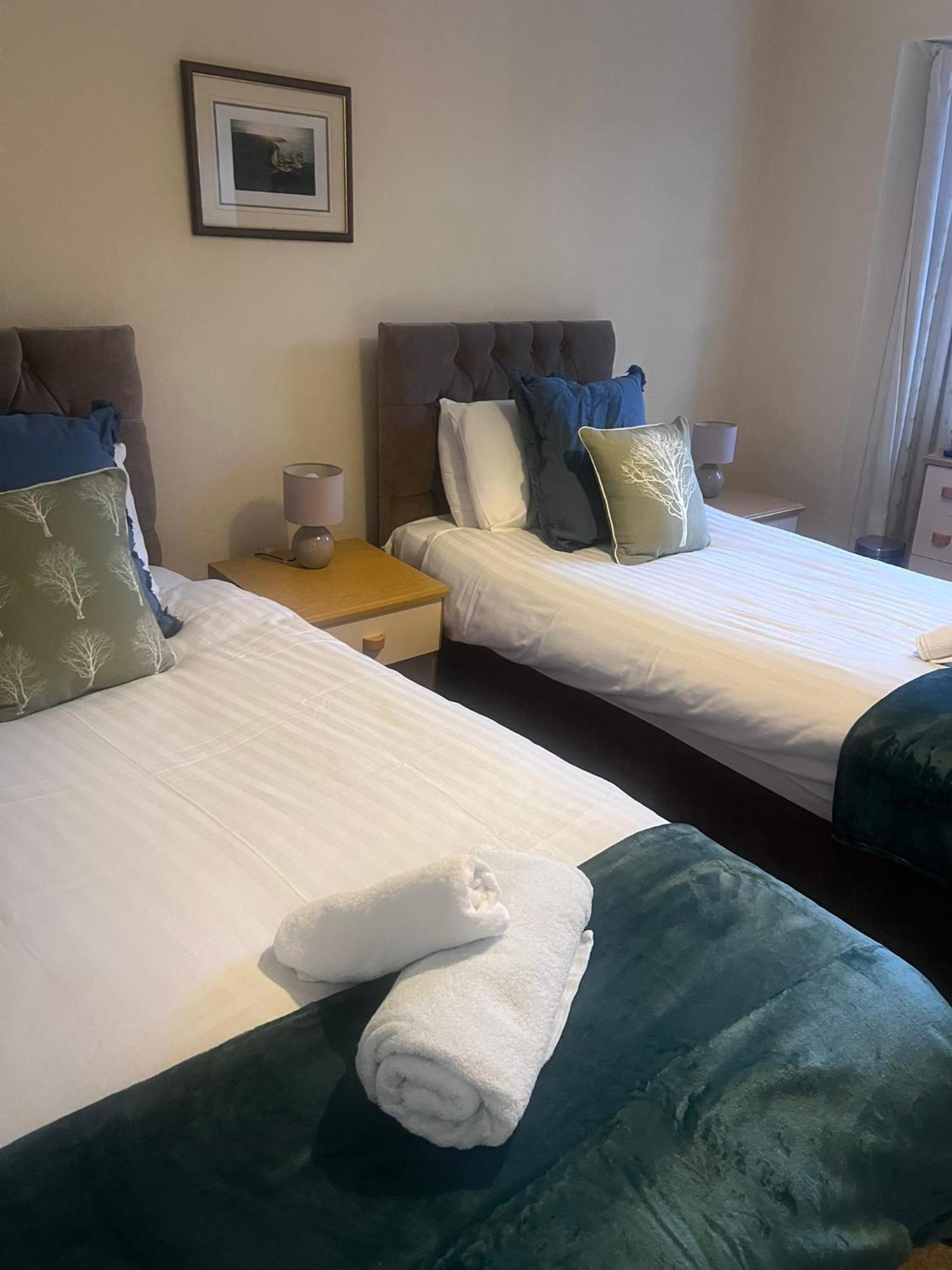 The Crown Hotel Lynton Esterno foto