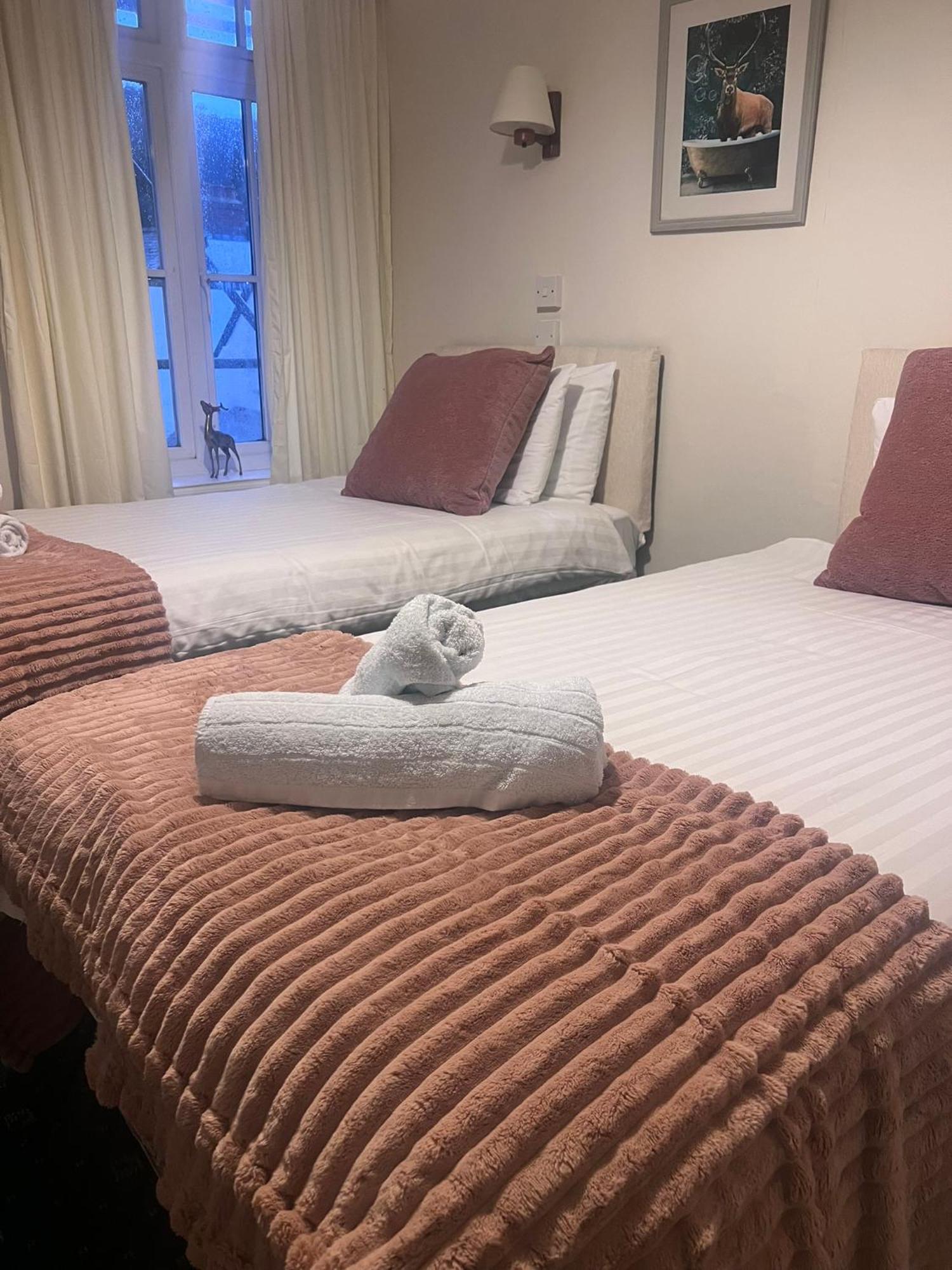 The Crown Hotel Lynton Esterno foto