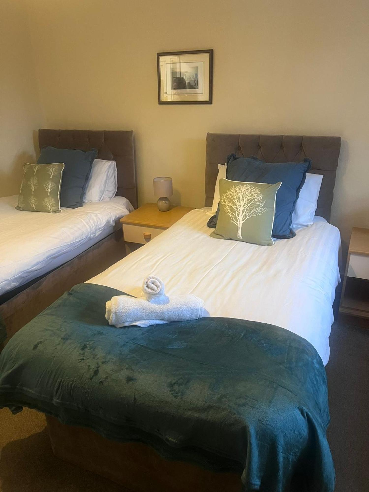 The Crown Hotel Lynton Esterno foto