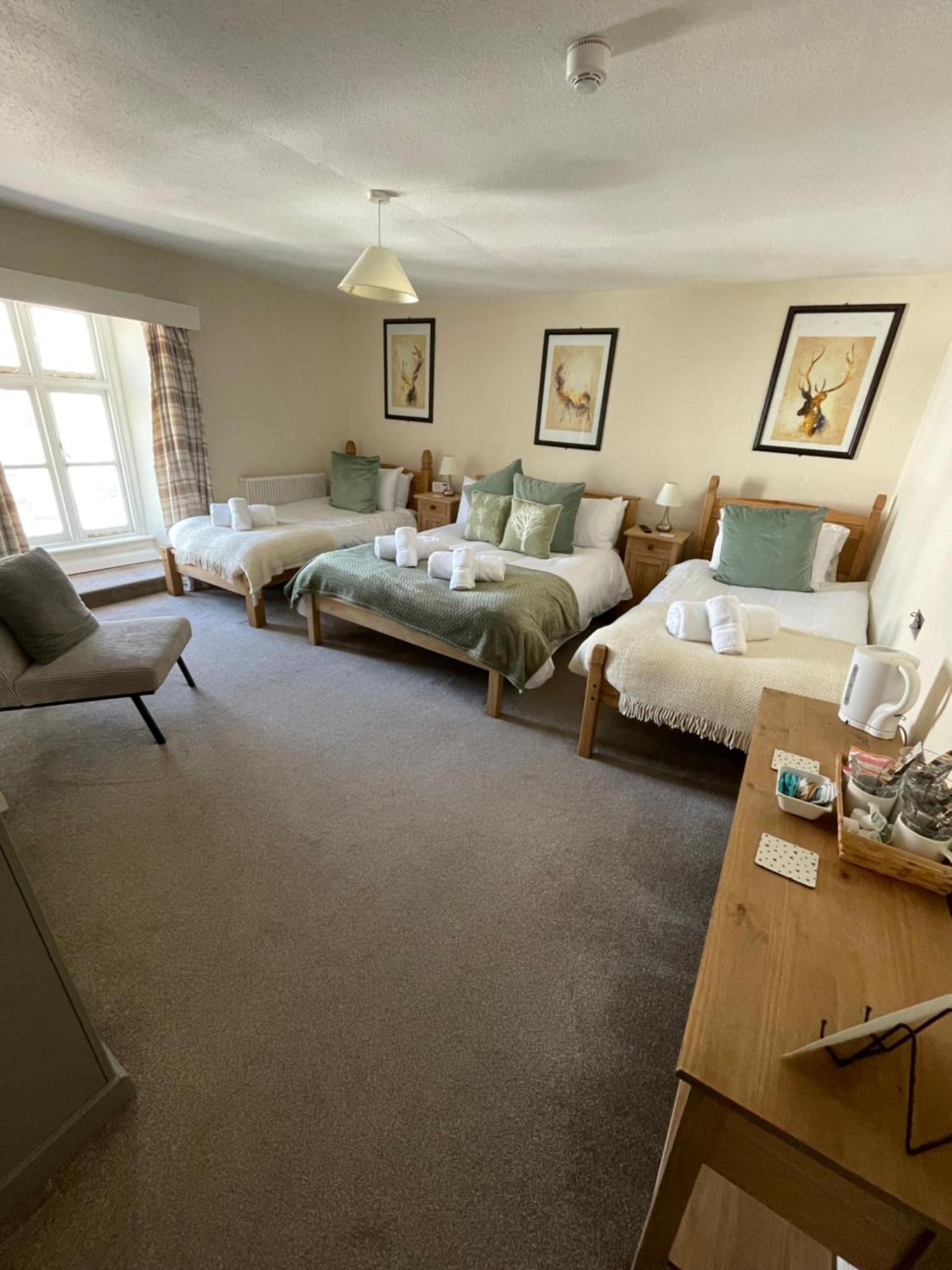 The Crown Hotel Lynton Esterno foto