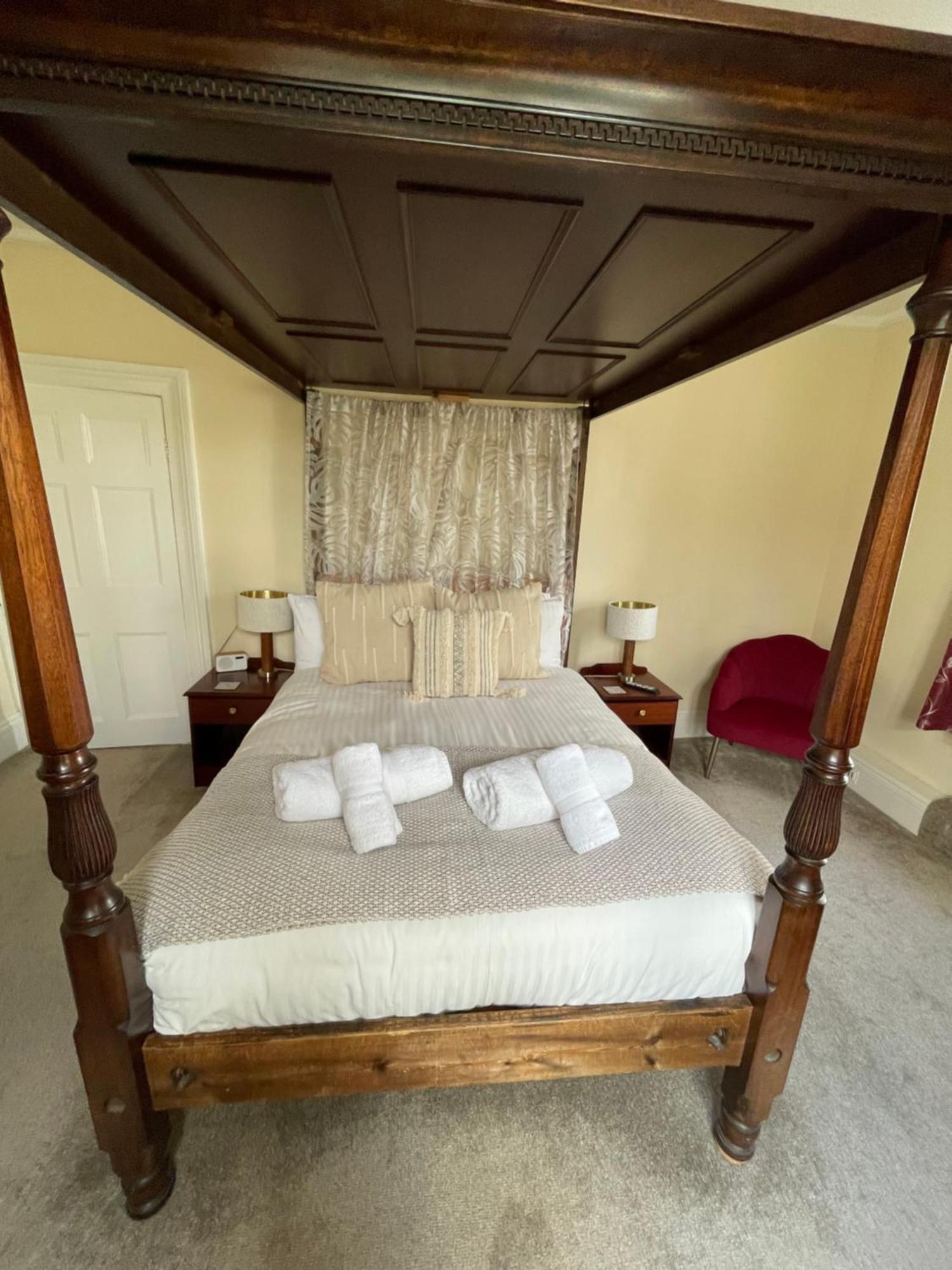 The Crown Hotel Lynton Esterno foto
